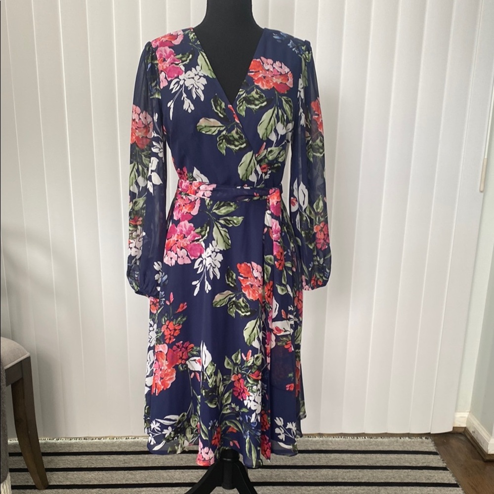 Jessica Howard Blue and Pink Long Sleeve Wrap Dress